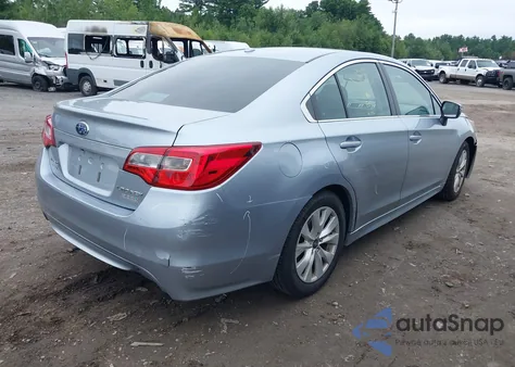 2015 Subaru Legacy 2.5I Premium z USA, uszkodzony, nr VIN 4S3BNAH63F3015222